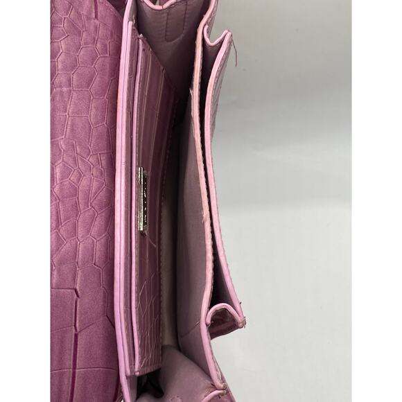 HVISK Women's Pastel Purple Faux-Leather Cayman Pocket Crossbody Purse - Picture 7 of 10